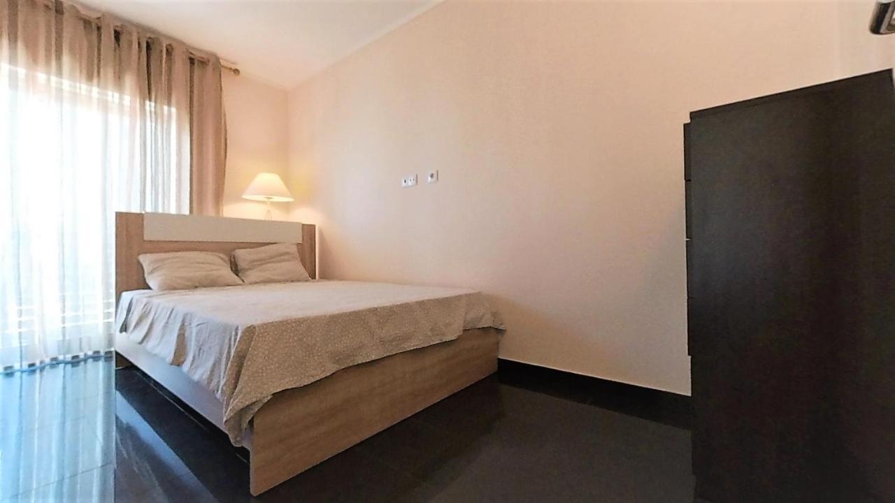 Apartamentos Turisticos Rocha Tower 13C Portimão Buitenkant foto